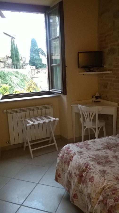 Arnolfo B&B Colle Val D'Elsa Rum bild